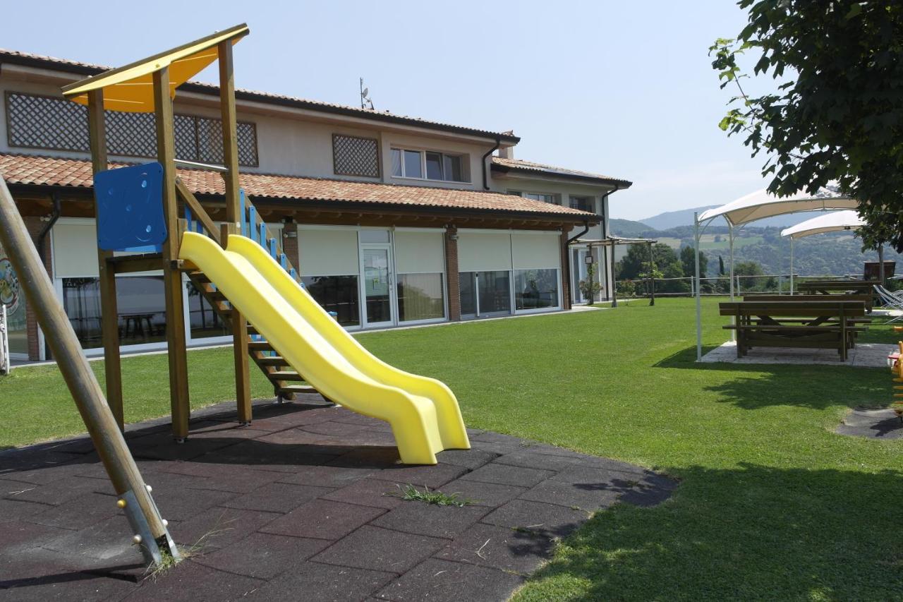 Agriturismo Fattoria Monte Baldo Vista Lago คาปริโน เวโรเนเซ ภายนอก รูปภาพ