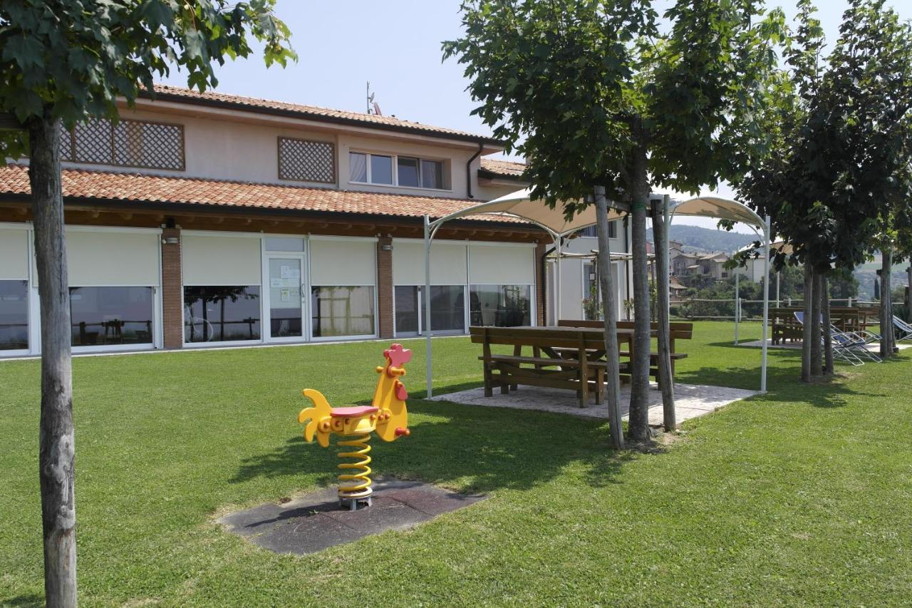 Agriturismo Fattoria Monte Baldo Vista Lago คาปริโน เวโรเนเซ ภายนอก รูปภาพ