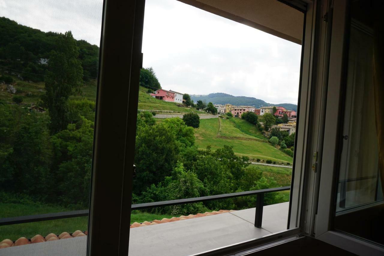 Agriturismo Fattoria Monte Baldo Vista Lago คาปริโน เวโรเนเซ ภายนอก รูปภาพ