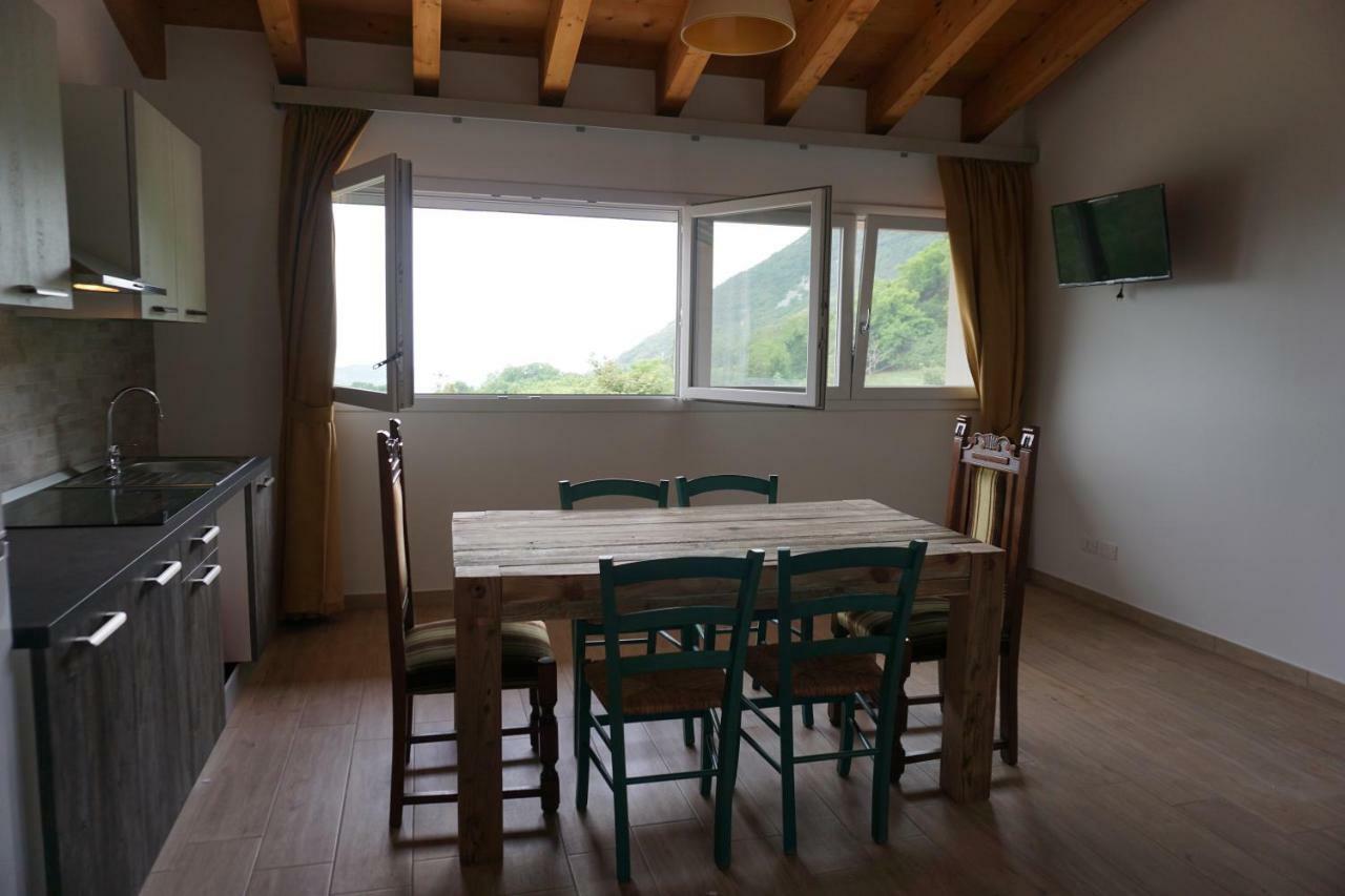 Agriturismo Fattoria Monte Baldo Vista Lago คาปริโน เวโรเนเซ ภายนอก รูปภาพ