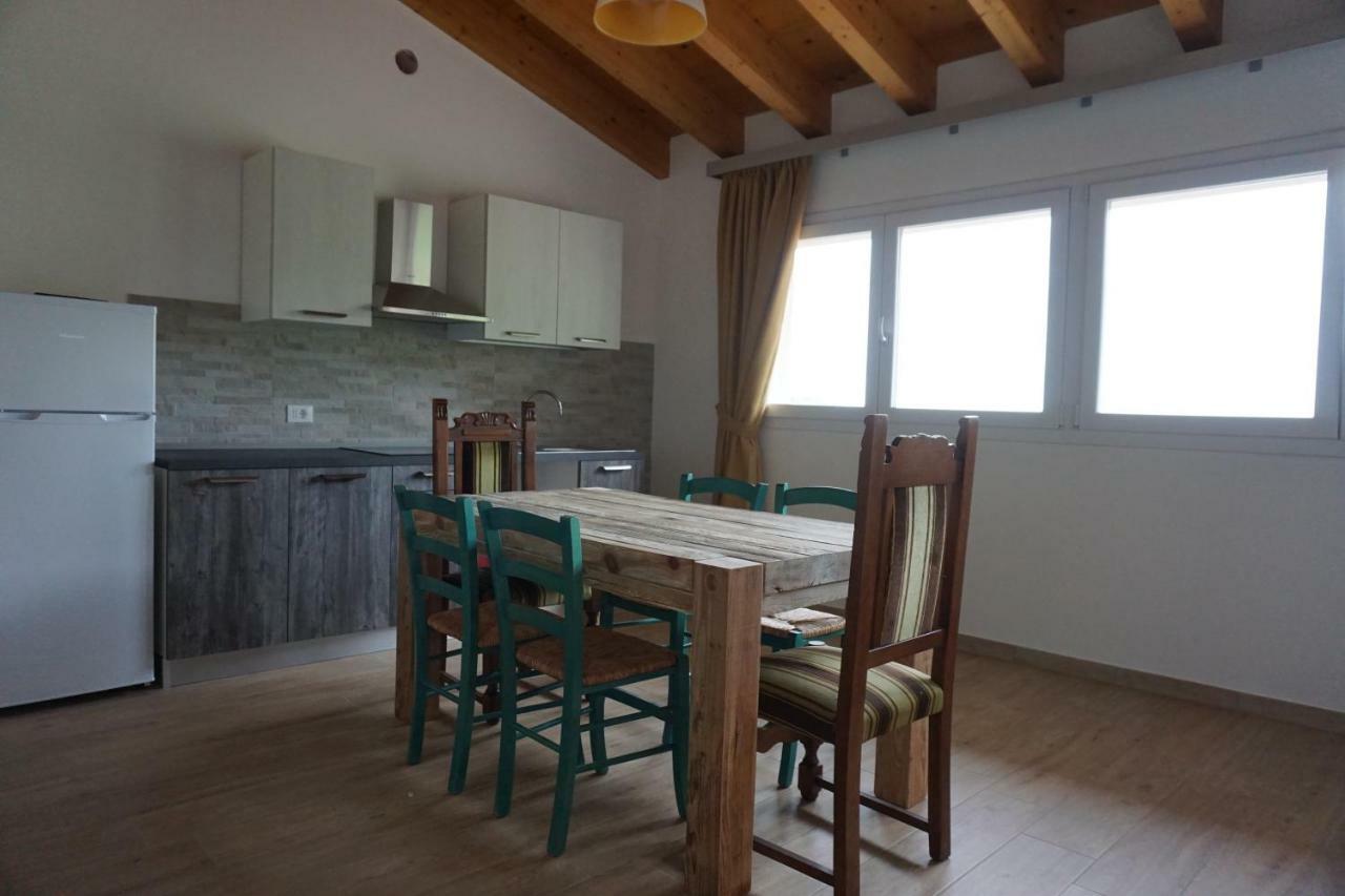 Agriturismo Fattoria Monte Baldo Vista Lago คาปริโน เวโรเนเซ ภายนอก รูปภาพ